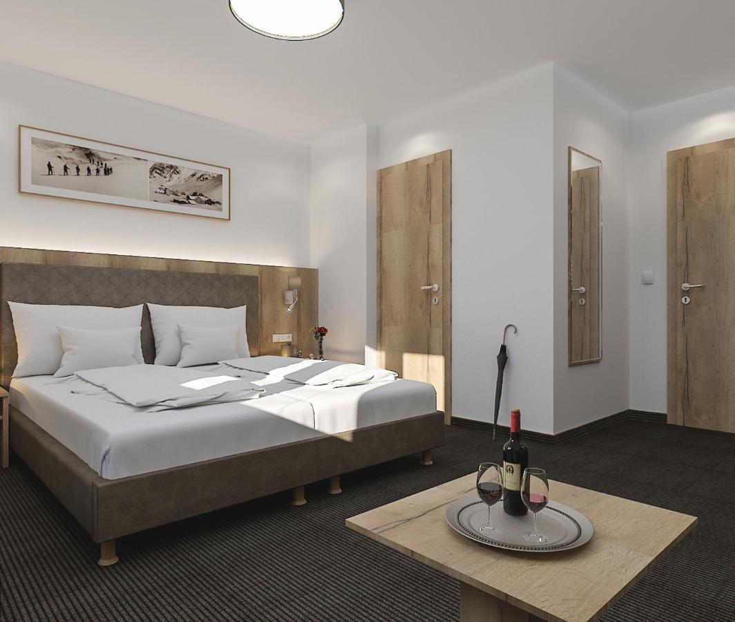 Hotel Garni Viktoria Sankt Anton am Arlberg Dış mekan fotoğraf